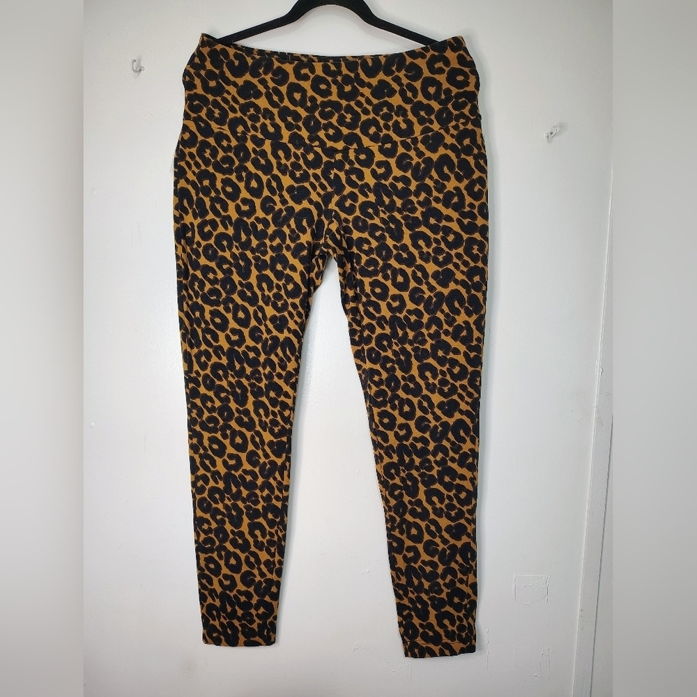 Terra & Sky Women's Plus Size Leopard Print Leggings Lightweight sz 0X, Stretch. - Picture 2 of 16
